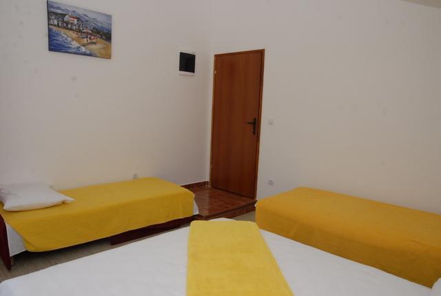 Apartments Dosljak تيفات المظهر الخارجي الصورة