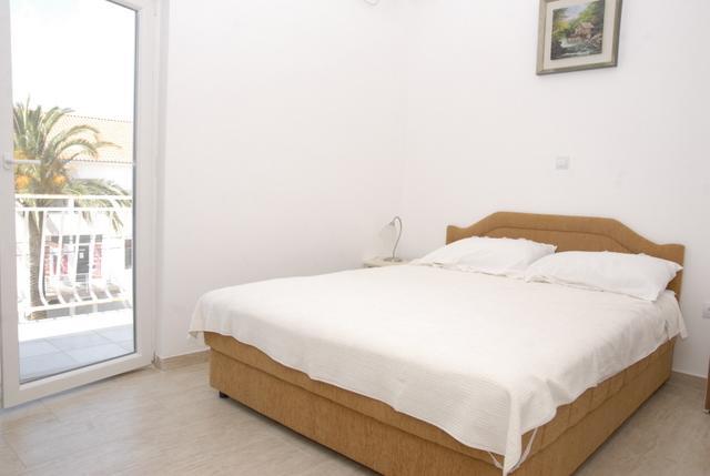 Apartments Dosljak تيفات المظهر الخارجي الصورة